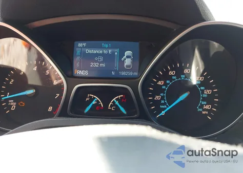 2014 Ford Escape Se z USA, uszkodzony, nr VIN 1FMCU0G98EUC42438